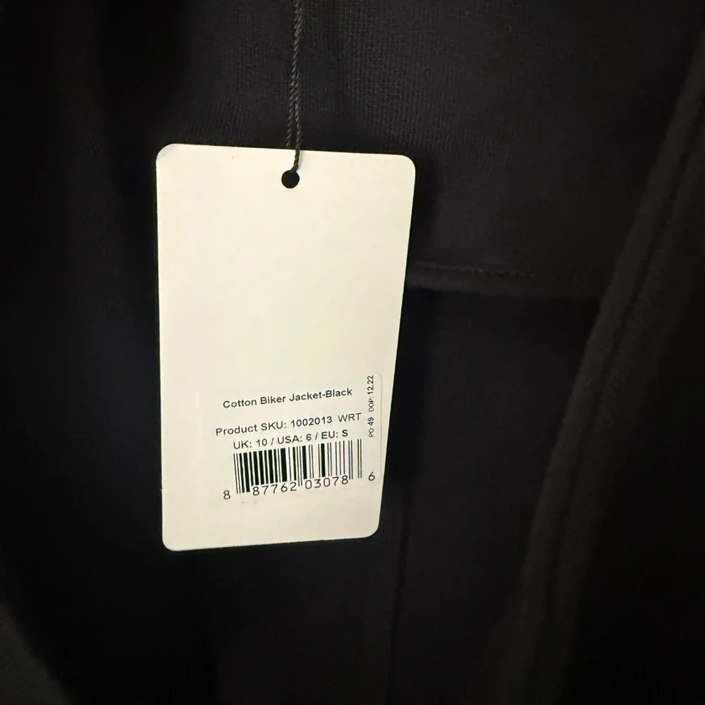 Jacket - Picture 6 of 6